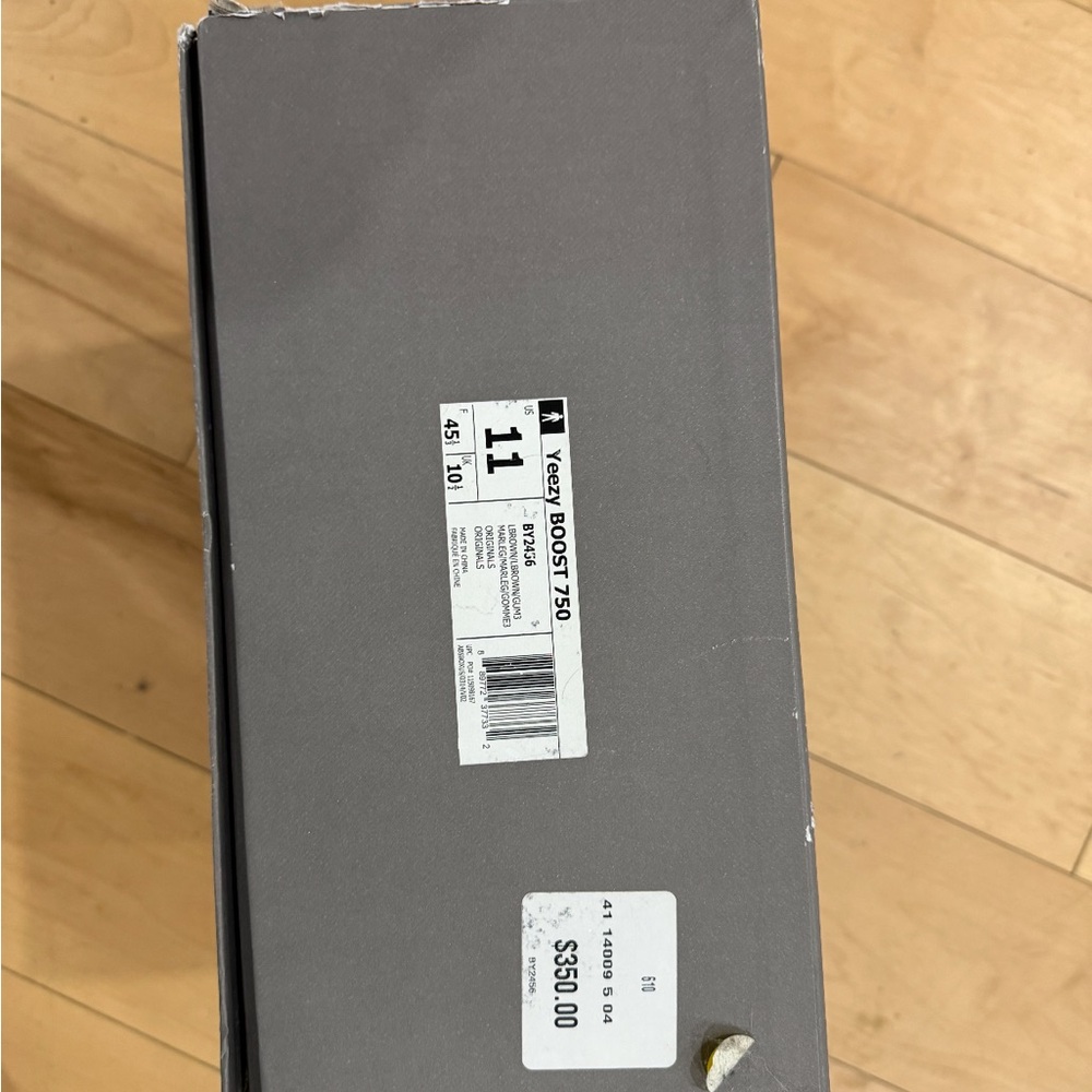 Yeezy Boost 350 V2 Sneakers - Gray